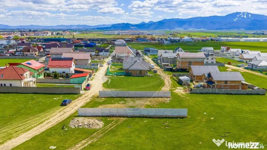 Teren în Nord