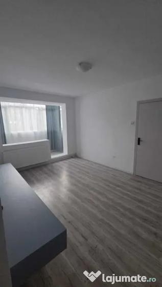 Apartament cu 2 camere semidecomandat în Electroprecizia