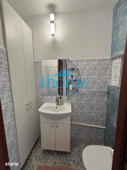 Apartament cu 3 camere în Tineretului