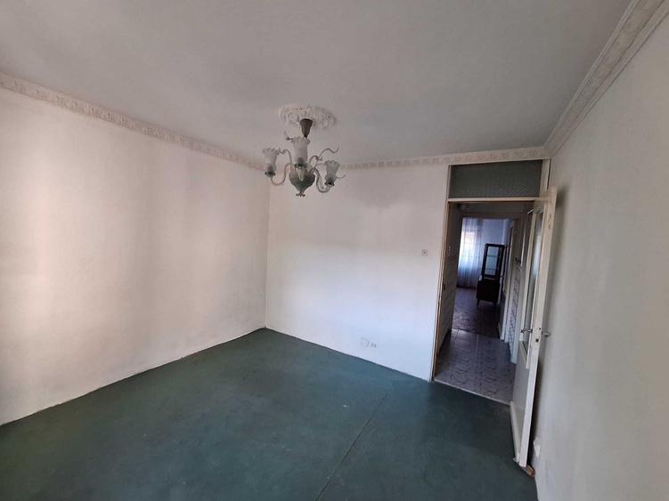 Apartament cu 2 camere decomandat în Brazda lui Novac