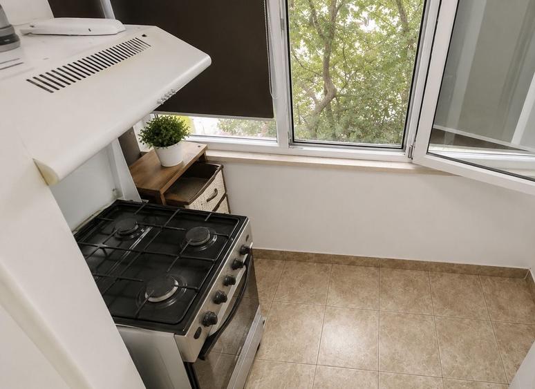 Doraly Mall apartament 2 camere decomandat cu loc decparcare - 11