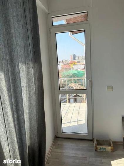 Apartament cu 2 camere, mobilat în 1 Mai