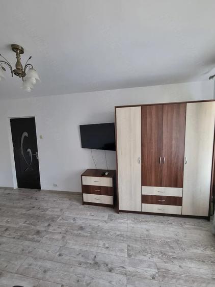 Apartament 2 camere Piata Berceni Oltenitei 500E negociabil - 6
