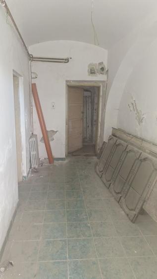Spațiu comercial, de 106 mp, în Central