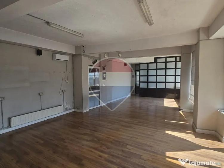 Spațiu comercial, de 230 mp, în Gara de Nord