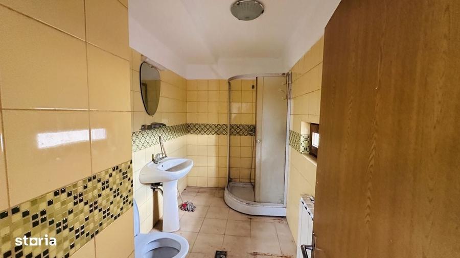 Casă cu 4 camere în Buriaș