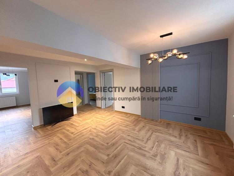 Apartament cu 3 camere decomandat, mobilat în Precista