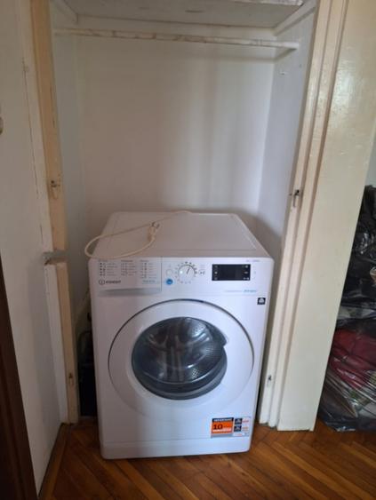 Apartament cu 3 camere decomandat, mobilat în Lipovei