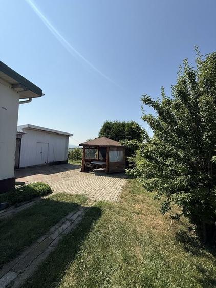 Casă cu 3 camere în Central