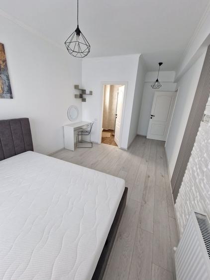 Apartament cu 3 camere decomandat în Nord