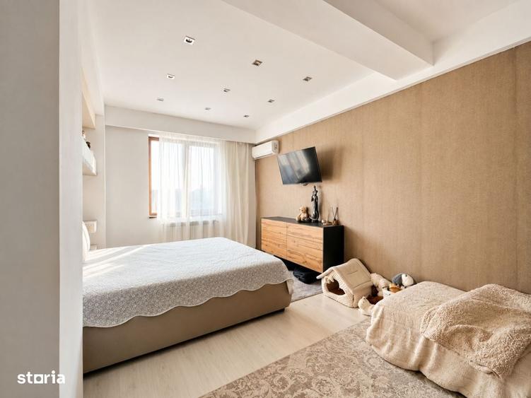 Apartament cu 3 camere în Palazu Mare
