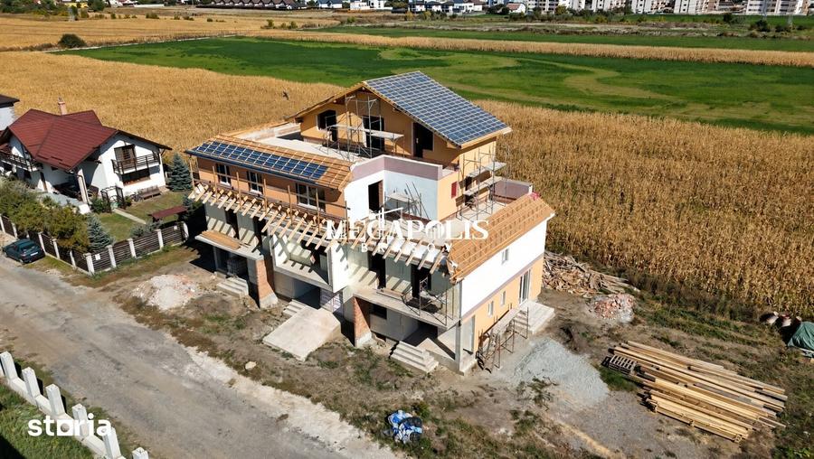 Casă cu 4 camere cu Teren 300 Mp în Central