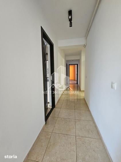 Apartament cu 3 camere decomandat în Halta Traian
