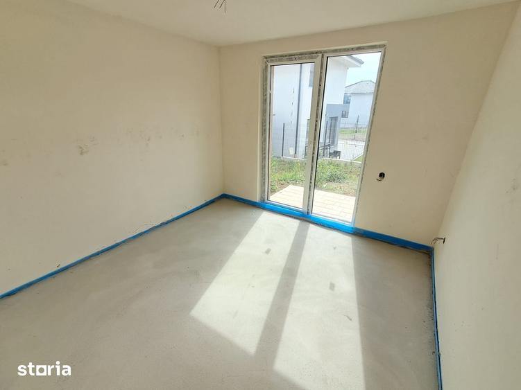 Casa cuplata prin garaj 23 mp, sup.totala 147 mp,teren 400 mp Chinteni - 8