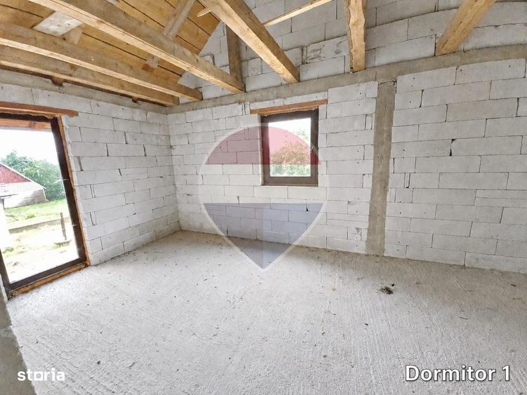 Casă cu 4 camere în Marginea