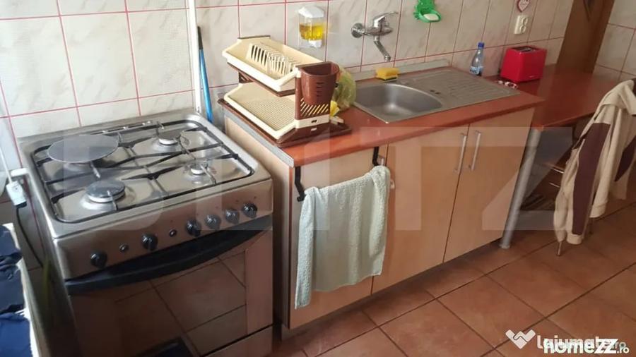 Casă cu 11 camere cu Teren 720 Mp în Ultracentral