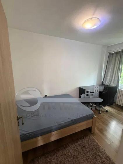 Apartament cu 3 camere decomandat în Copou