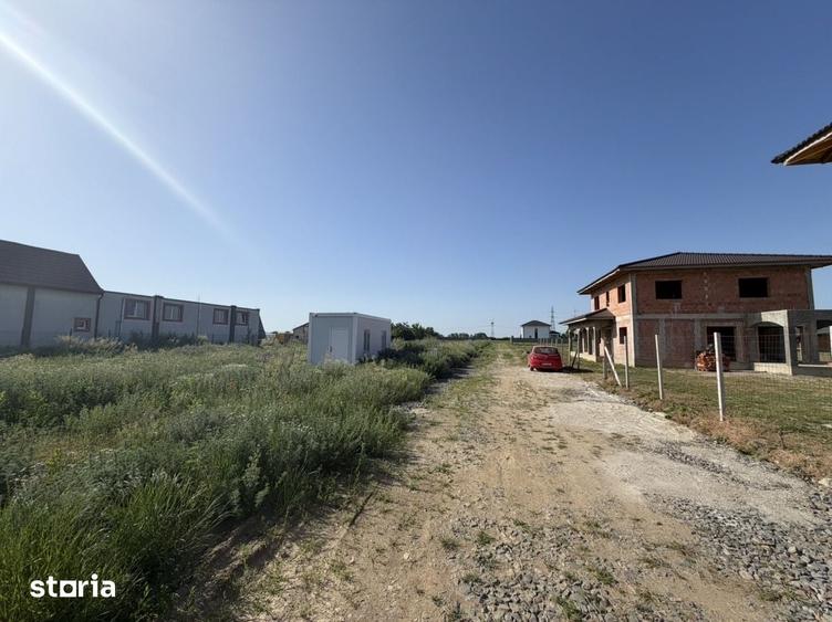Teren de 480 mp, în Păulești