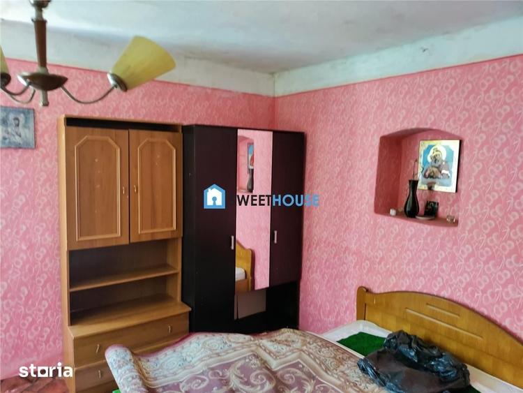 Casă cu 3 camere cu Teren 1250 Mp în Beclean