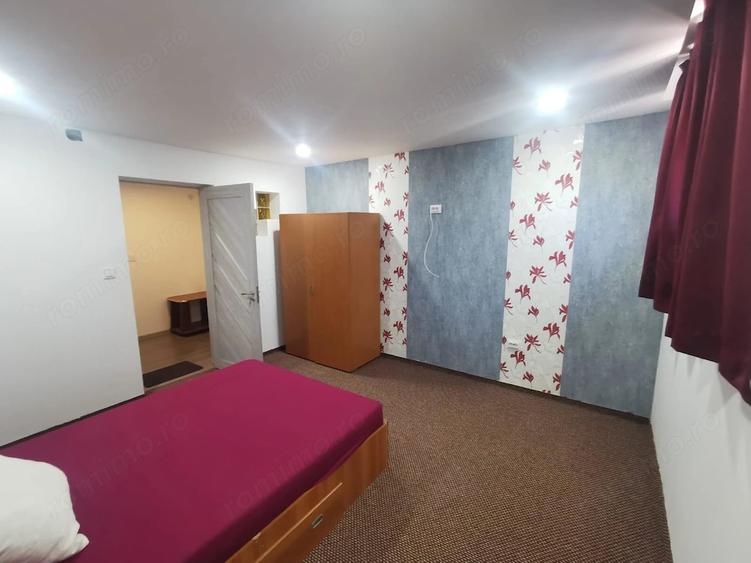 Casă cu 7 camere cu Teren 257 Mp în Sud