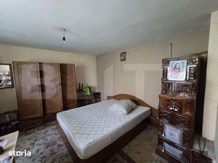 Casă cu 3 camere cu Teren 1500 Mp în Central