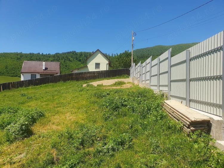 Teren de 3785 mp, în Central
