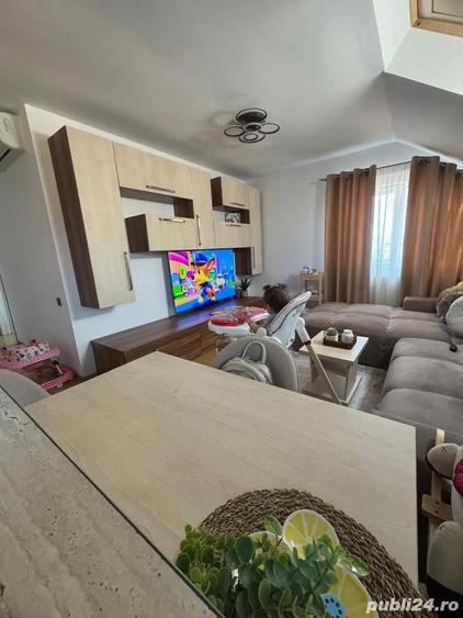 Apartament cu 2 camere semidecomandat în Câmpia Turzii