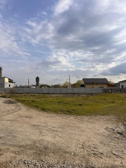 Teren de 1100 mp, în Central