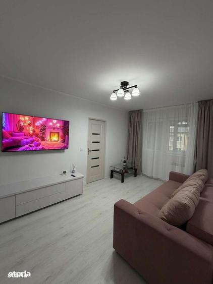 Apartament cu 2 camere în Micro 15