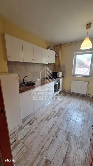 Apartament cu 2 camere, mobilat în Telegrafului