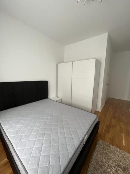 Apartament cu 3 camere decomandat în 1 Mai