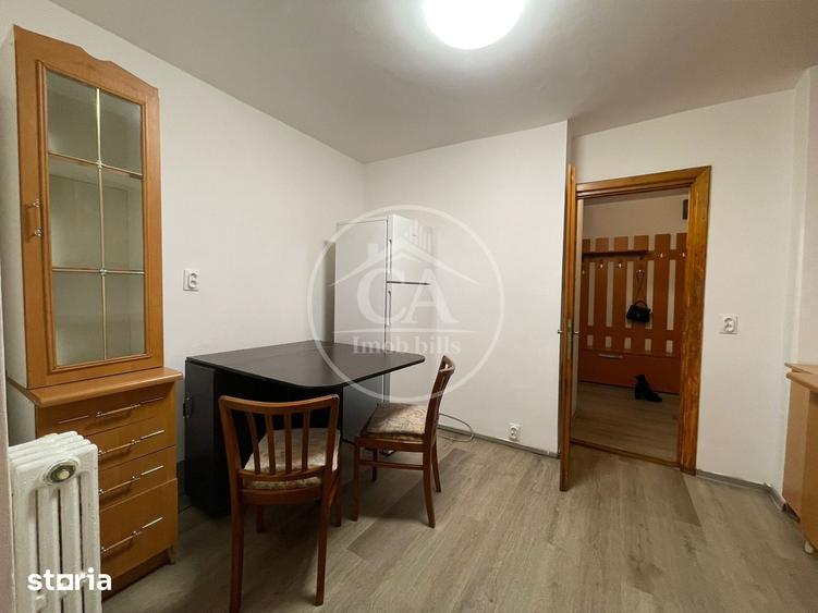Apartament cu 3 camere decomandat în Nufărul