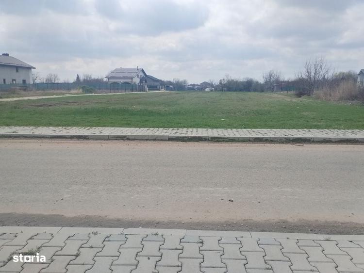 Spațiu comercial, în Dragomirești-Vale