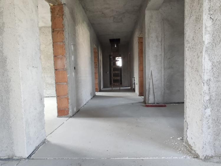 Casă individuală cu 4 camere cu Teren 540 Mp în Bâcu