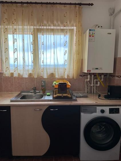 Apartament cu 2 camere decomandat în Centru Civic