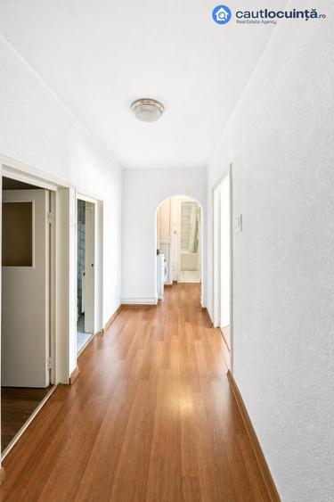 Apartament cu 3 camere în Politehnica
