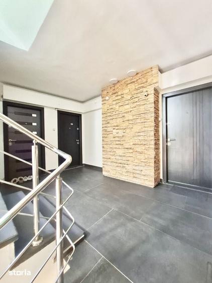 Apartament cu 4 camere semidecomandat, mobilat în Tei