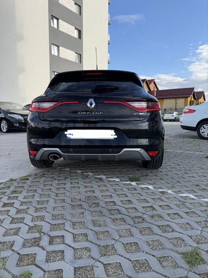 Casă cu 3 camere în Central