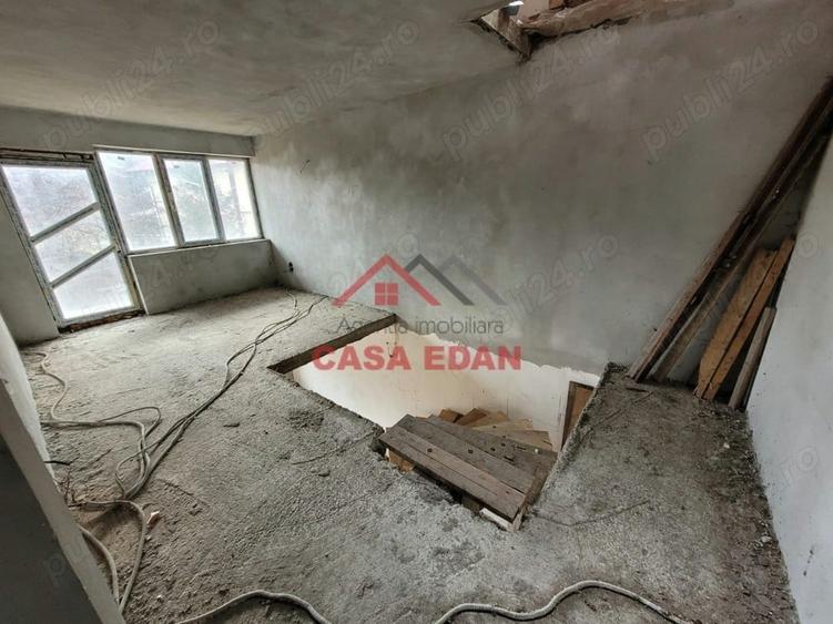 Casă cu 3 camere în Breaza