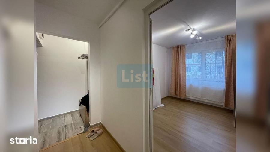 Apartament cu 3 camere în Micro III