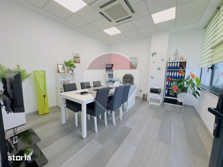 Spațiu comercial, de 2,000 mp, în Vest