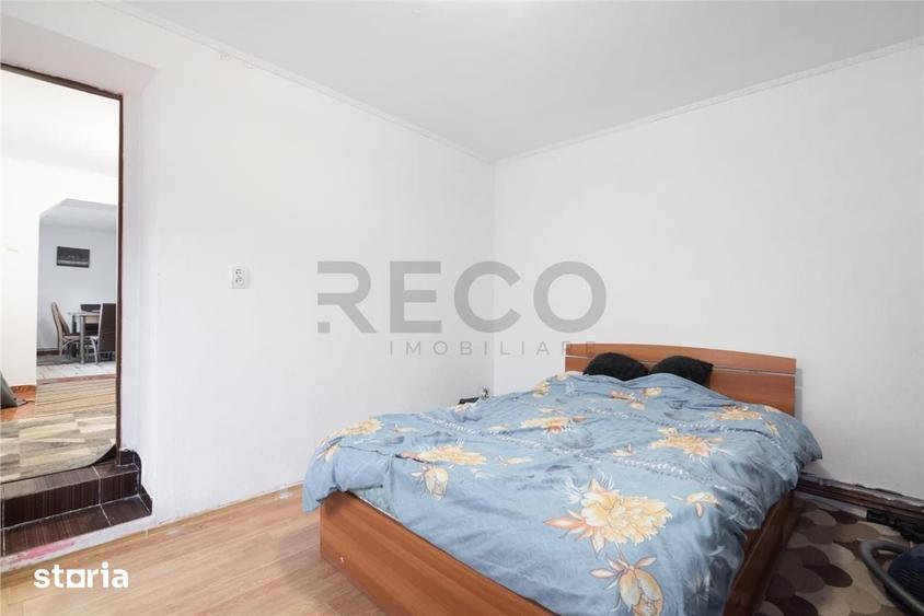 Casă cu 4 camere cu Teren 1021 Mp în Sârbi