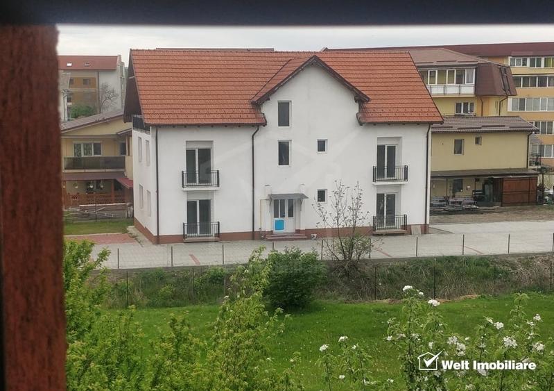 Apartament cu 4 camere în Apahida