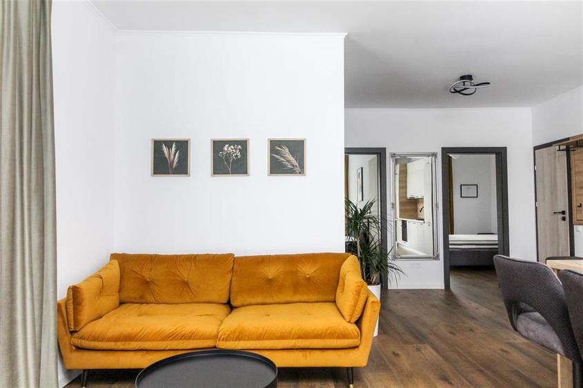 Apartament cu 3 camere semidecomandat în Mănăștur