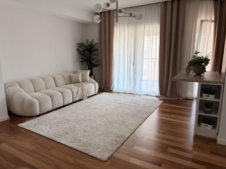 Apartament cu 3 camere decomandat în George Enescu