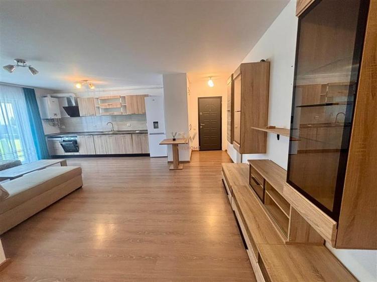 Apartament cu 3 camere decomandat în Șelimbăr
