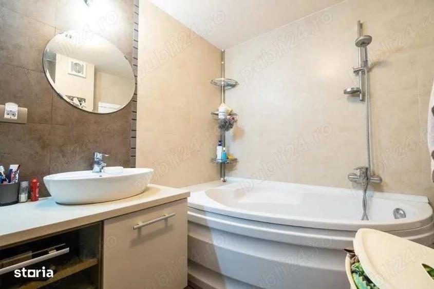 Casă cu 4 camere decomandat în Bistrița Lac