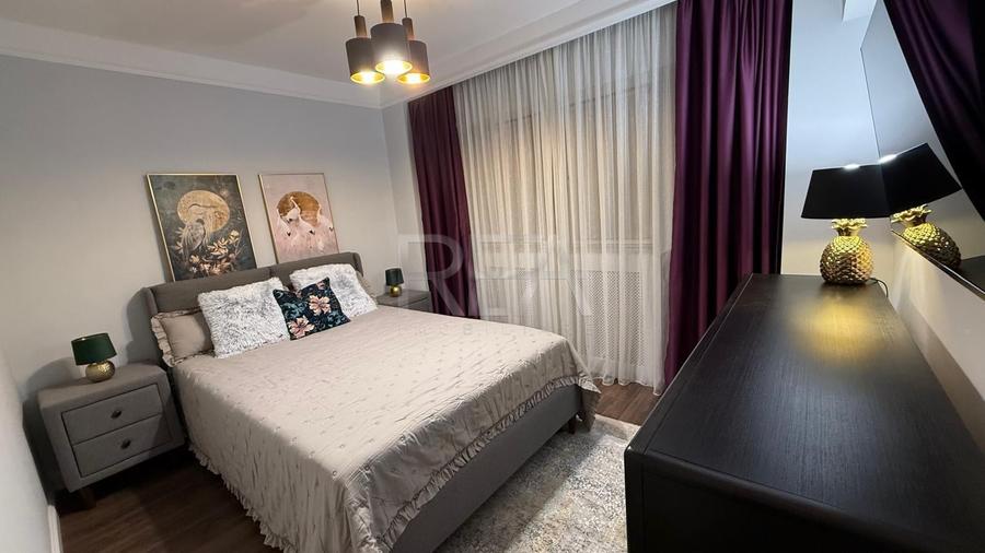 Apartament cu 3 camere decomandat, mobilat în Unirii