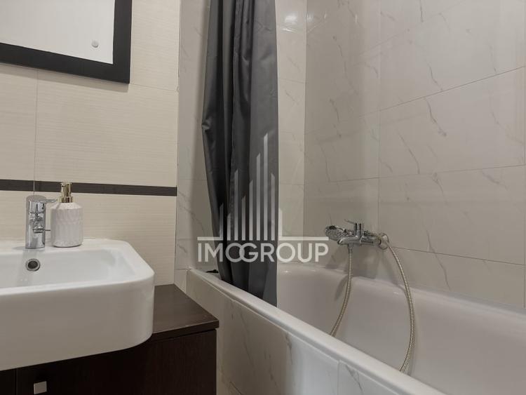 Apartament cu 2 camere semidecomandat, mobilat în Semicentral