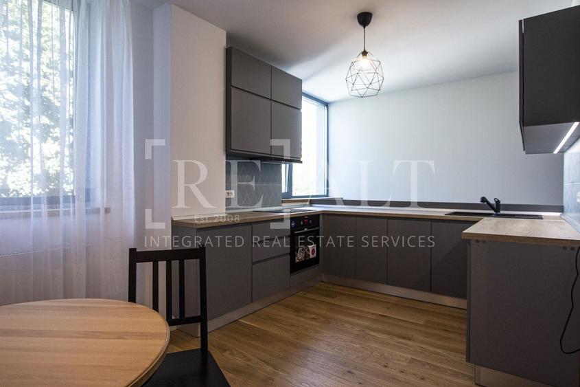 Apartament cu 2 camere decomandat, mobilat în Eminescu